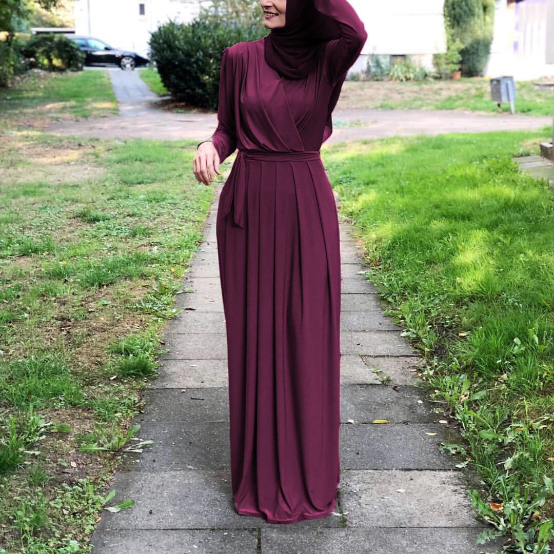 Robe Longue Unie Élégante – Modest Fashion & Chic
