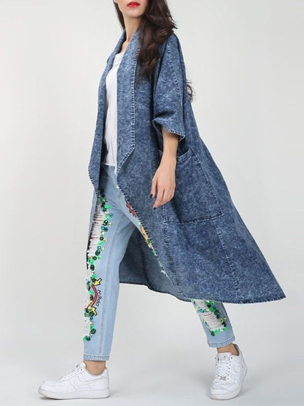 Préparez-vous pour l’hiver avec cette parka ultra chaude, doublée et équipée d'une capuche XXL bordée de fausse fourrure. Son design moderne, sa coupe