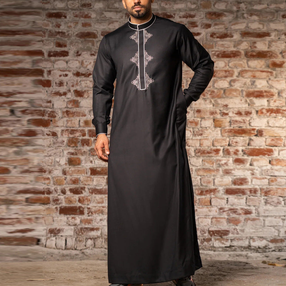 Robe Traditionnelle Noire pour Homme – Élégance et Raffinement Muslim