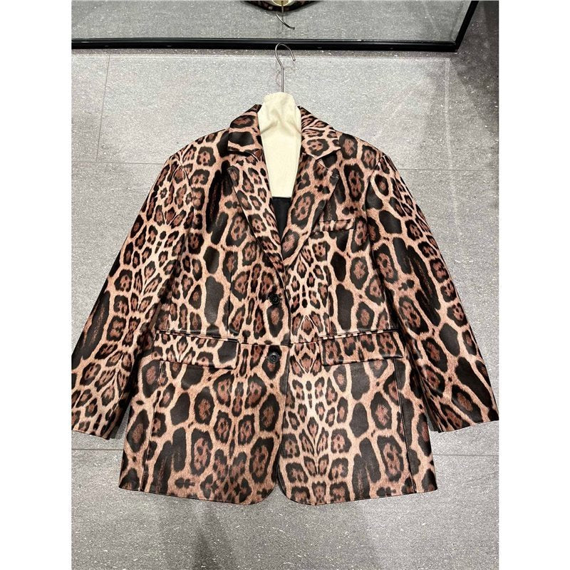 Veste “Impériale Léopard” en cuir de mouton véritable – Design couture & allure féline