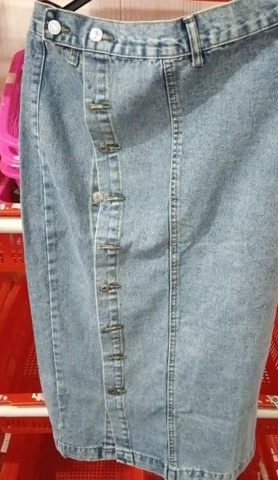 Jupe Longue en Jean avec Fente & Boutons – Style Sexy & Urbain