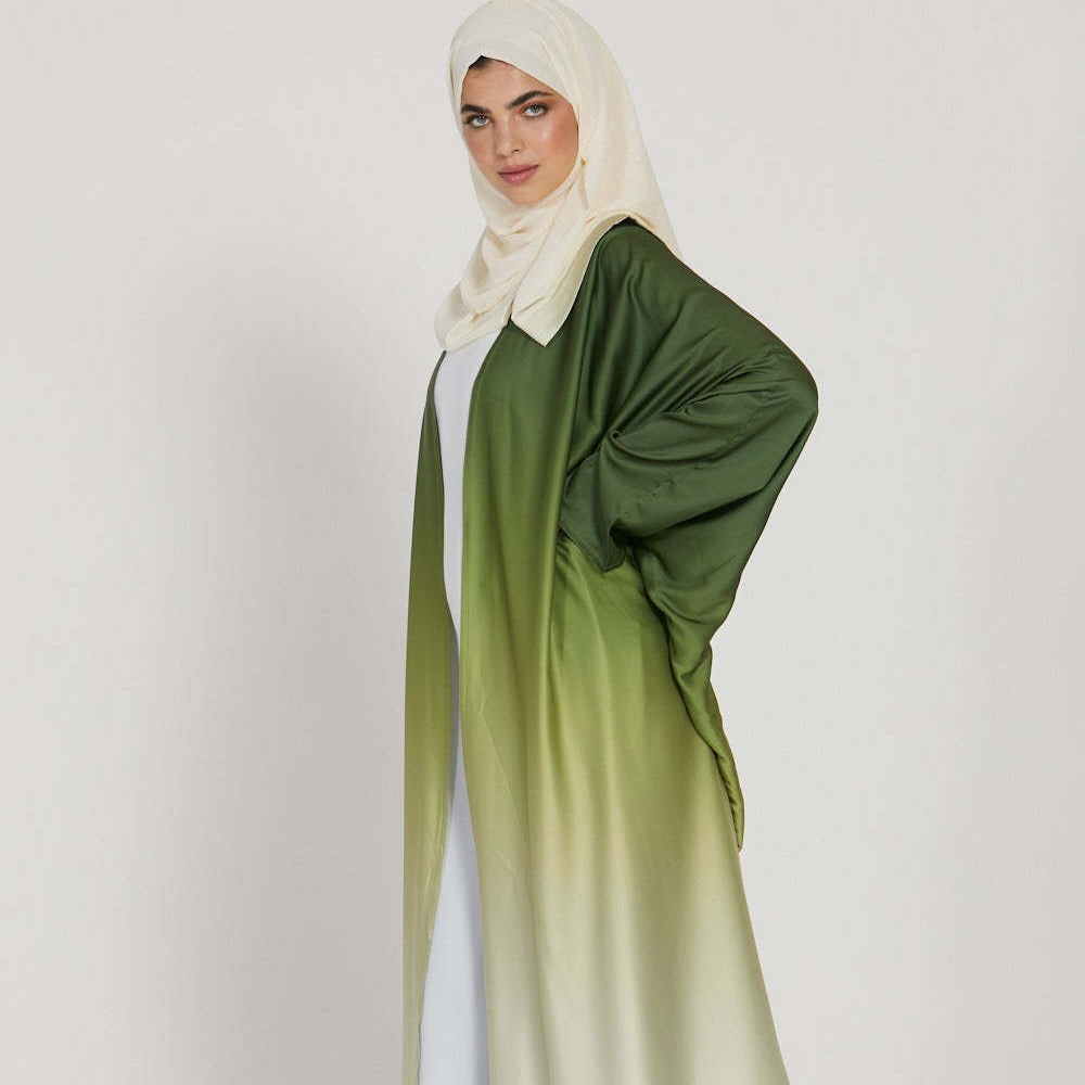 ABAYA ROUGE & BLANC – RAFFINEMENT ET MODERNITÉ