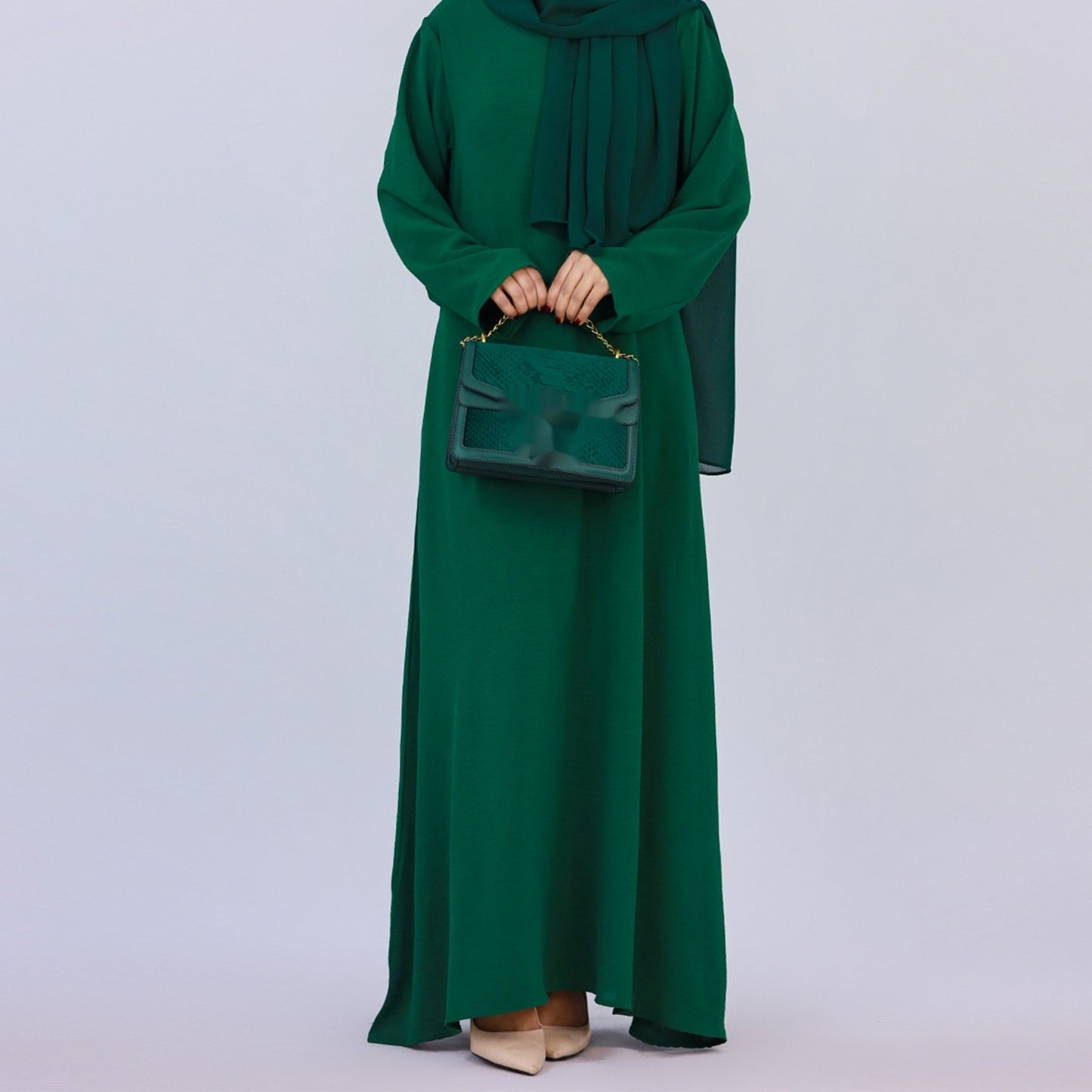 Abaya Fluide Luxe – Confort & Élégance au Quotidien