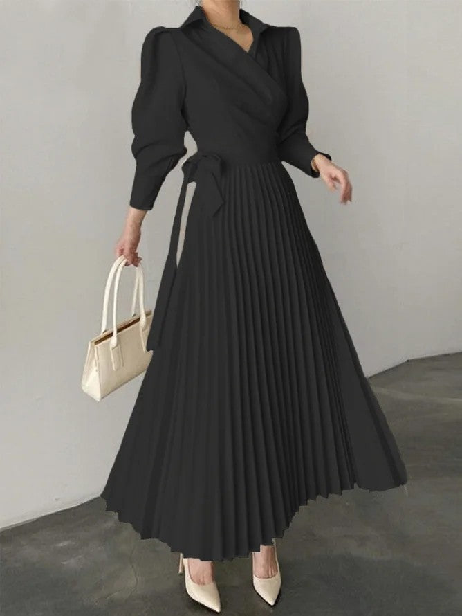 ROBE ÉLÉGANTE PLISSÉE STYLE CHEMISE – CHIC MINIMALISTE