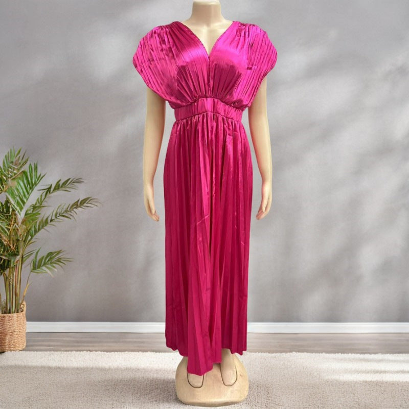 Robe Satinée Femme Évasée Plissée – Col V Profond Élégant – Robe Chic de Soirée