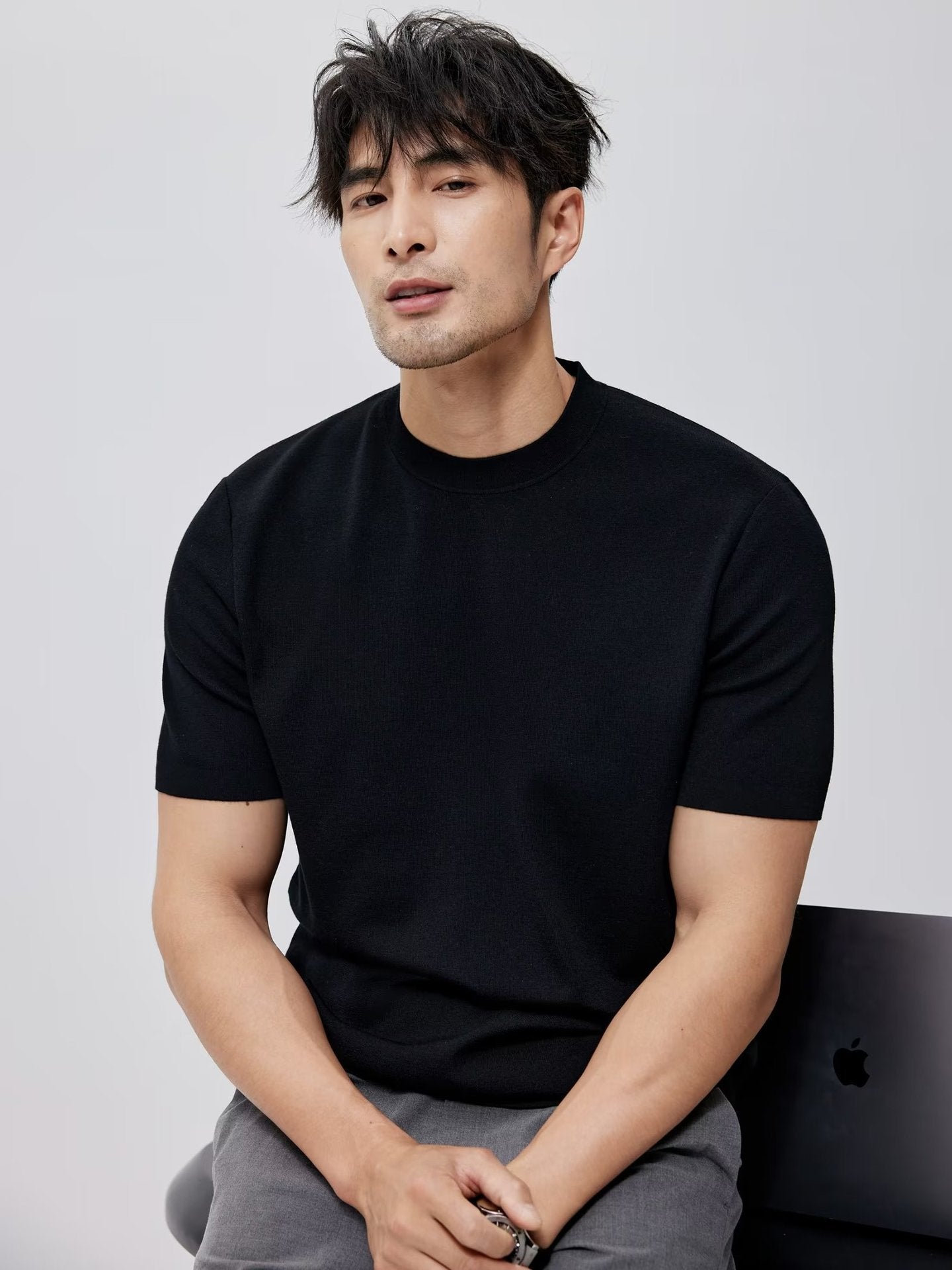 T-shirt Homme en Maille - Confort et Élégance