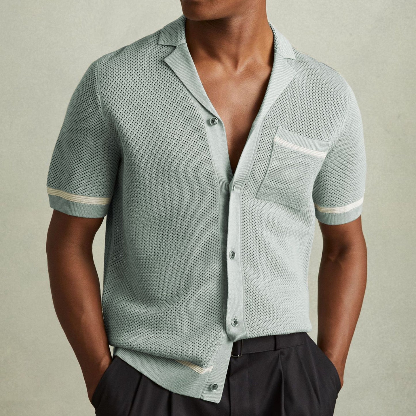 Chemise Tricotée Homme – Style Casual & Chic – Respirante Été – Manches Courtes avec Détails Contrastés