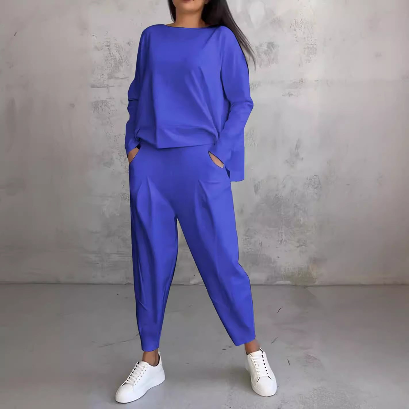 Ensemble “Urban Relax” – Col rond & pantalon fuselé