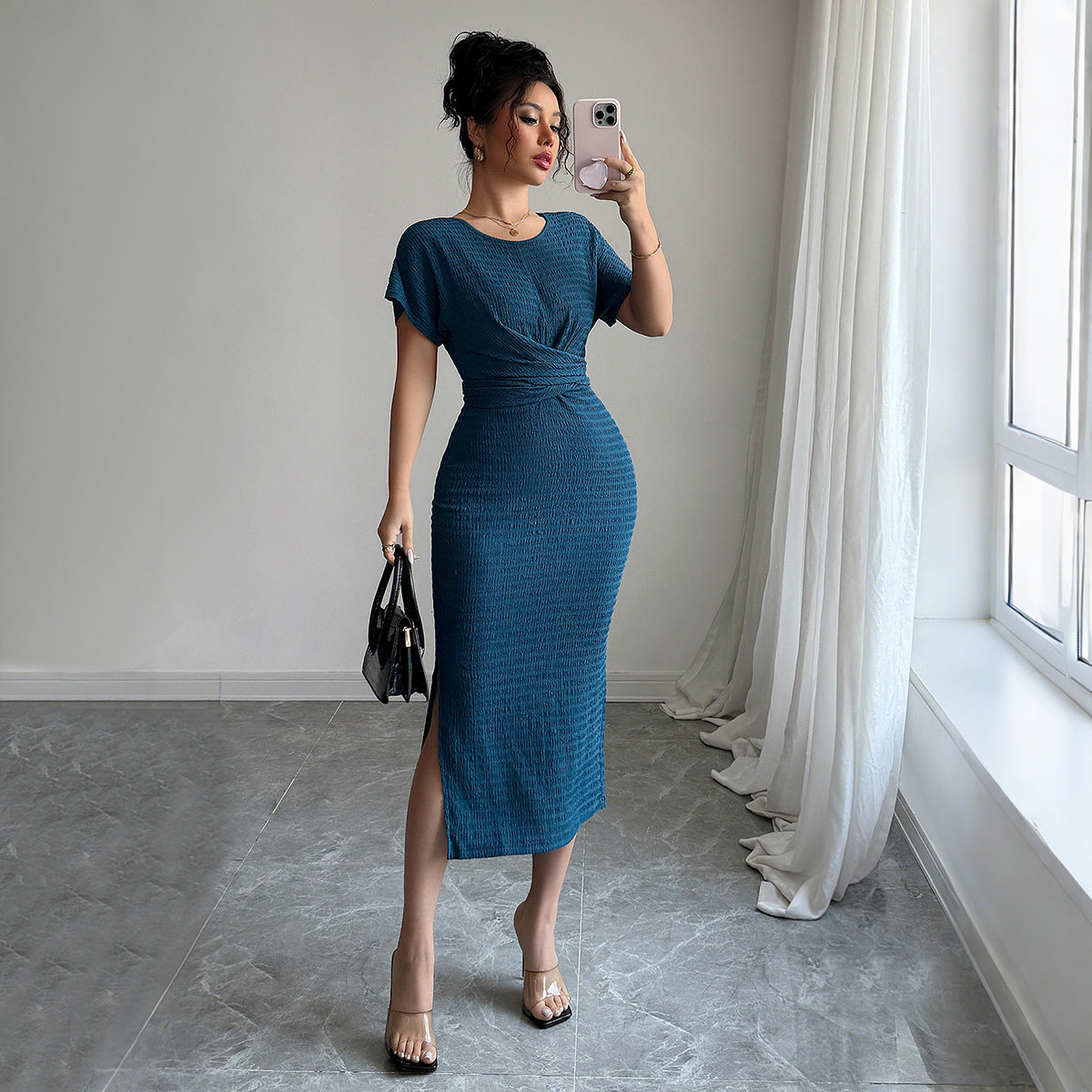 Robe moulante croisée style chic européen – Taille haute, manches courtes | Élégance minimaliste