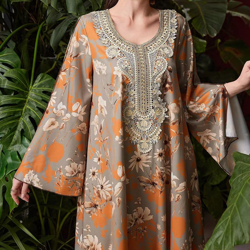 Robe Caftan Chic à Broderies Orientales - Écru & Marron