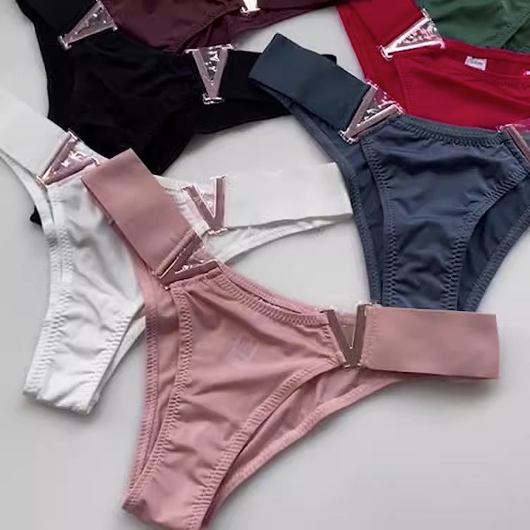 Lot de 3 strings femme – Coupe taille basse, empiècements dorés "V", couleurs variées