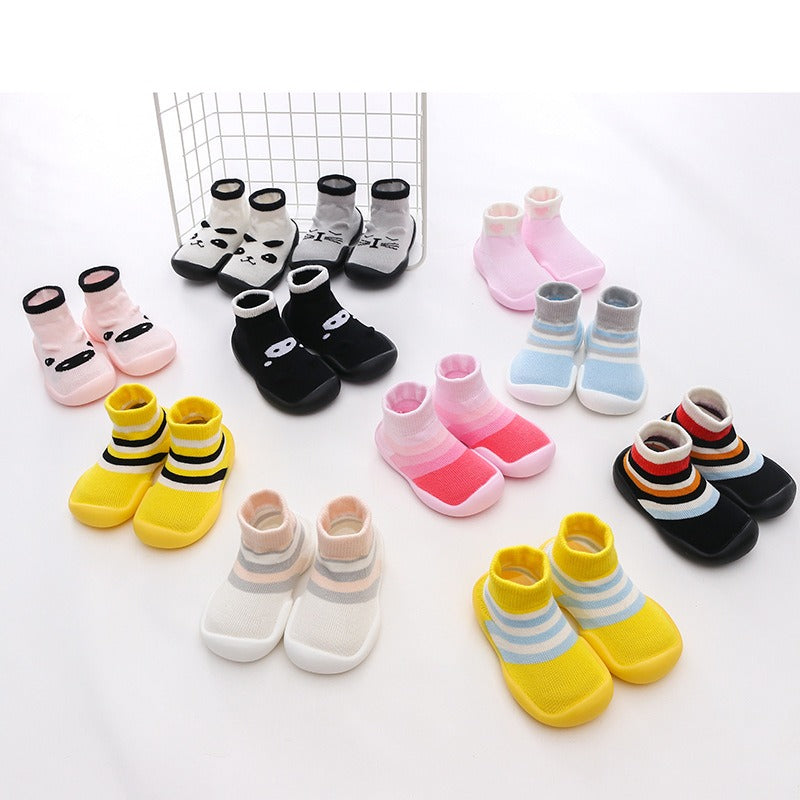 Chaussons‑chaussettes bébé antidérapants – Maille douce & semelle souple pour premiers pas