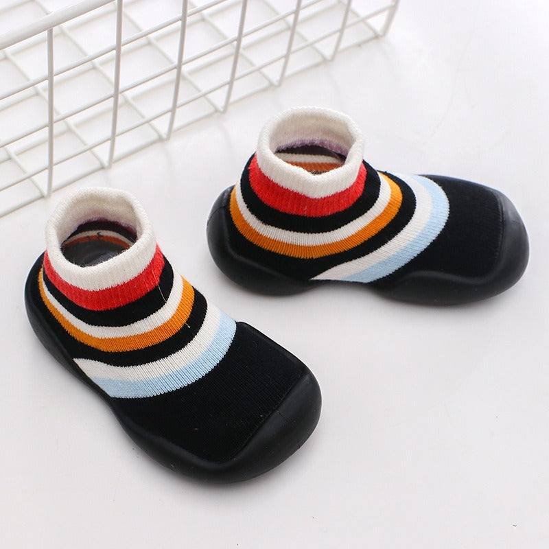 Chaussons‑chaussettes bébé antidérapants – Maille douce & semelle souple pour premiers pas