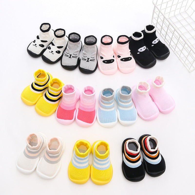 Chaussons‑chaussettes bébé antidérapants – Maille douce & semelle souple pour premiers pas