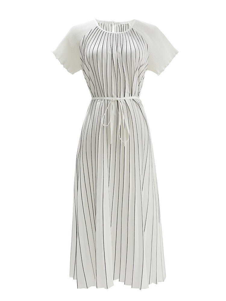 Robe plissée “Camel Élégance” – Style chic & fluide