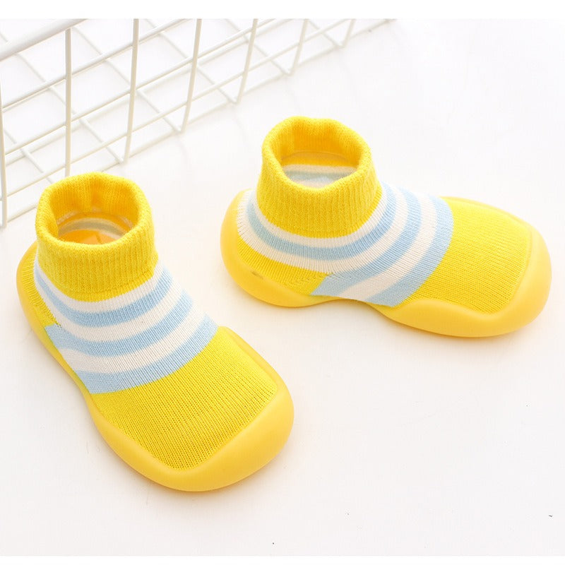 Chaussons‑chaussettes bébé antidérapants – Maille douce & semelle souple pour premiers pas