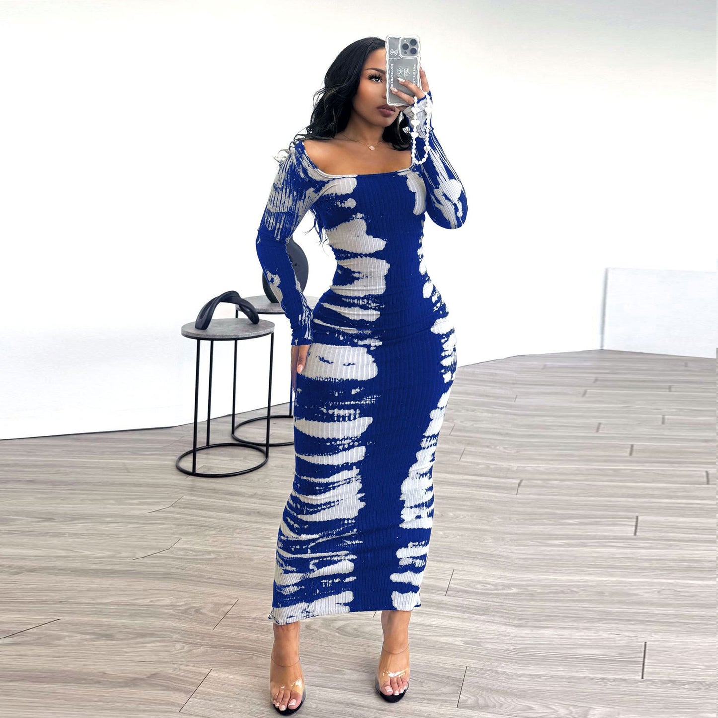 Robe droite maxi – Imprimé contrasté, col carré & manches longues | Casual chic 2025