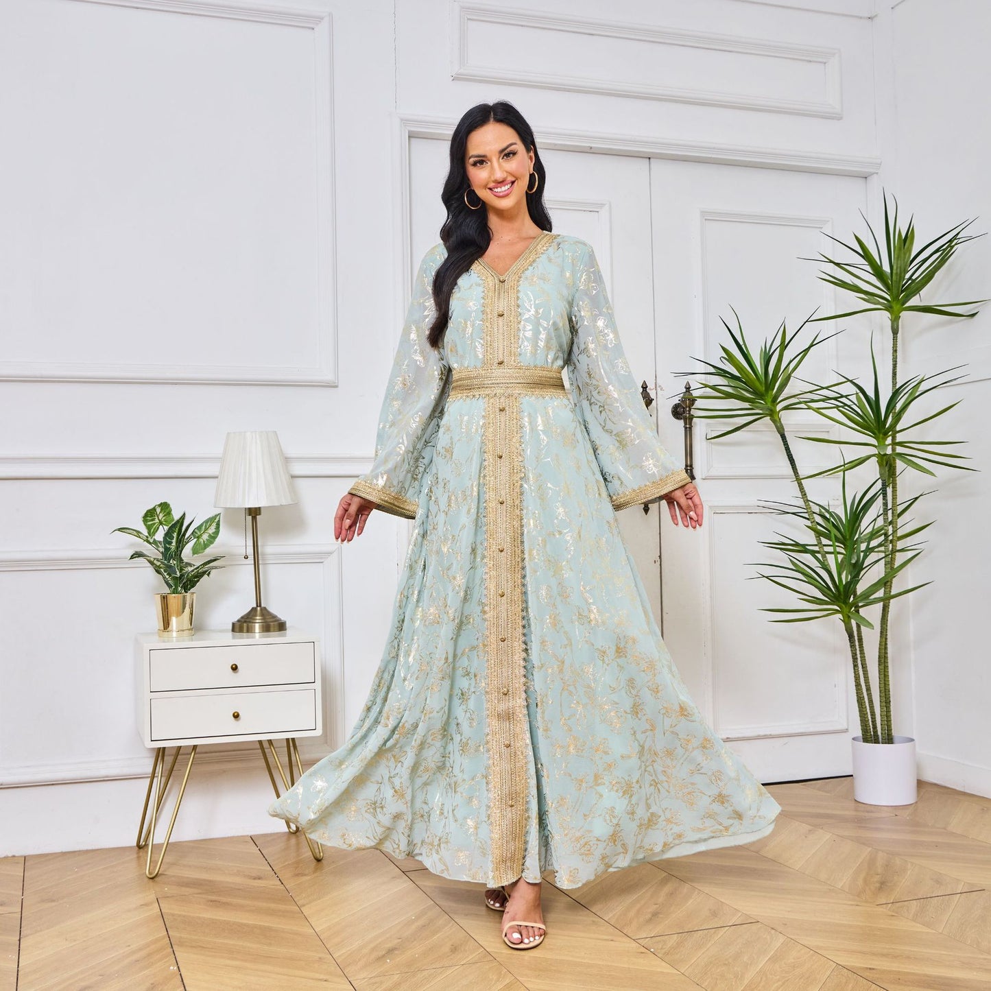 Robe Orientale Luxe Brocart Doré – Style Dubai Élégant avec Ceinture – 5 Couleurs