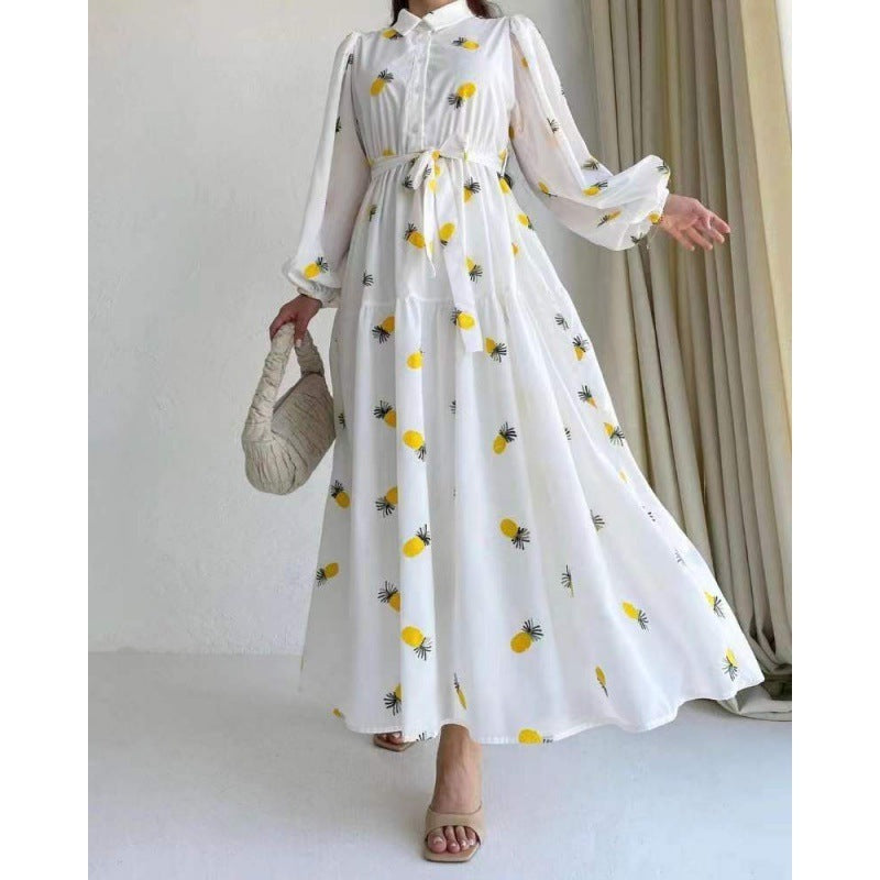 Robe longue blanche imprimé cerises – style bohème fruité été 2025, manches bouffantes & ceinture