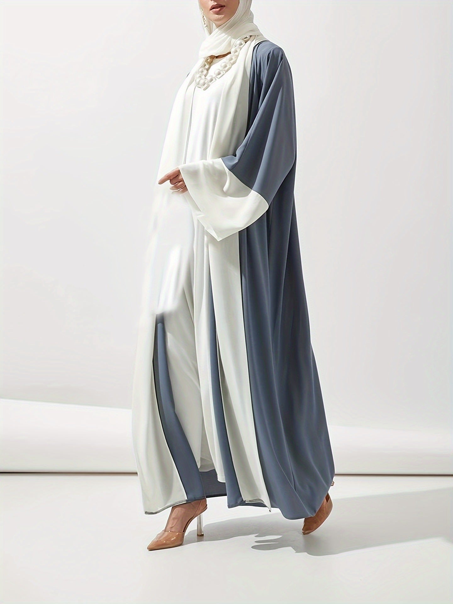 ABAYA ROUGE & BLANC – RAFFINEMENT ET MODERNITÉ
