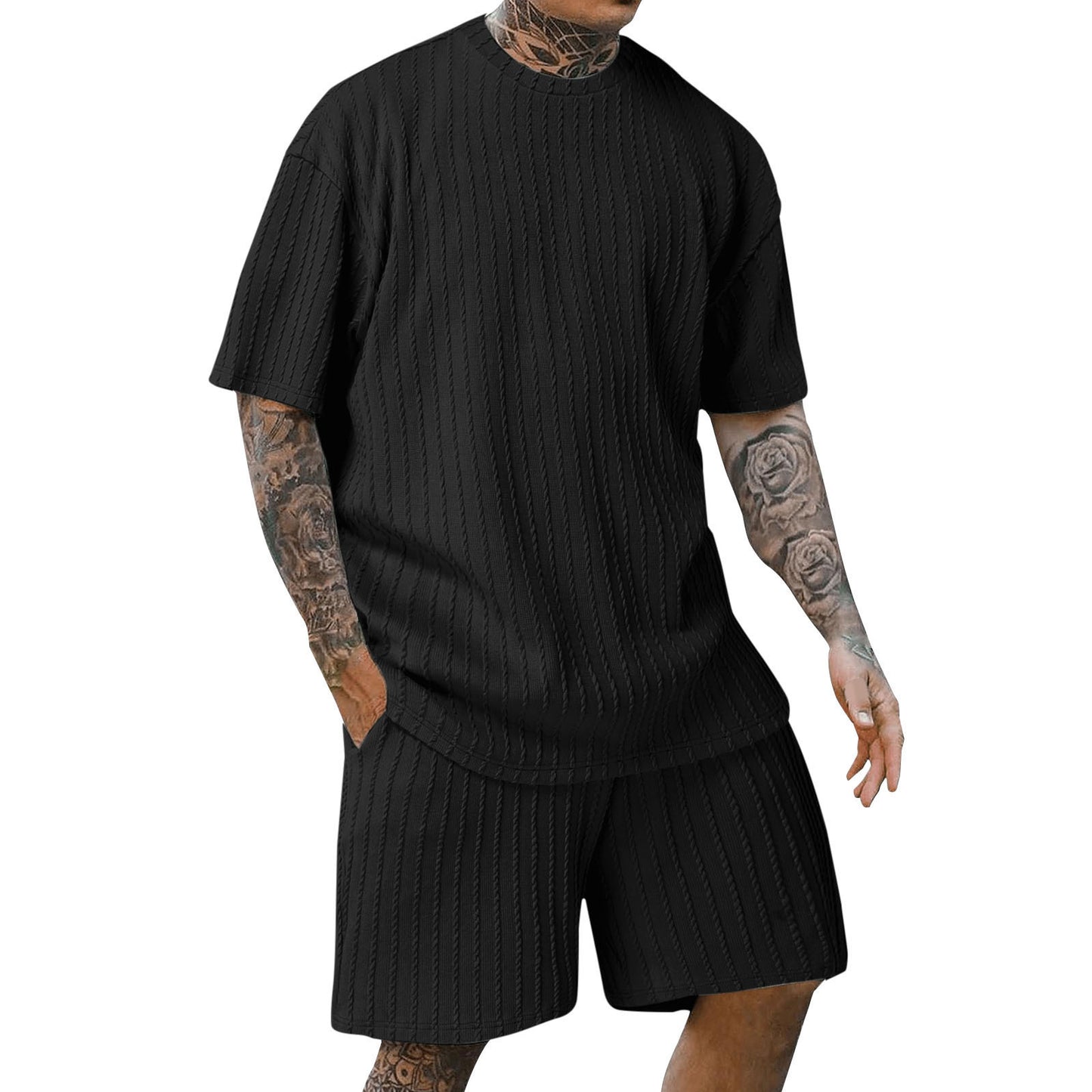 Ensemble Homme Décontracté Été - T-shirt Col Rond & Short Motif Rayé | Look Sport & Tendance 2025