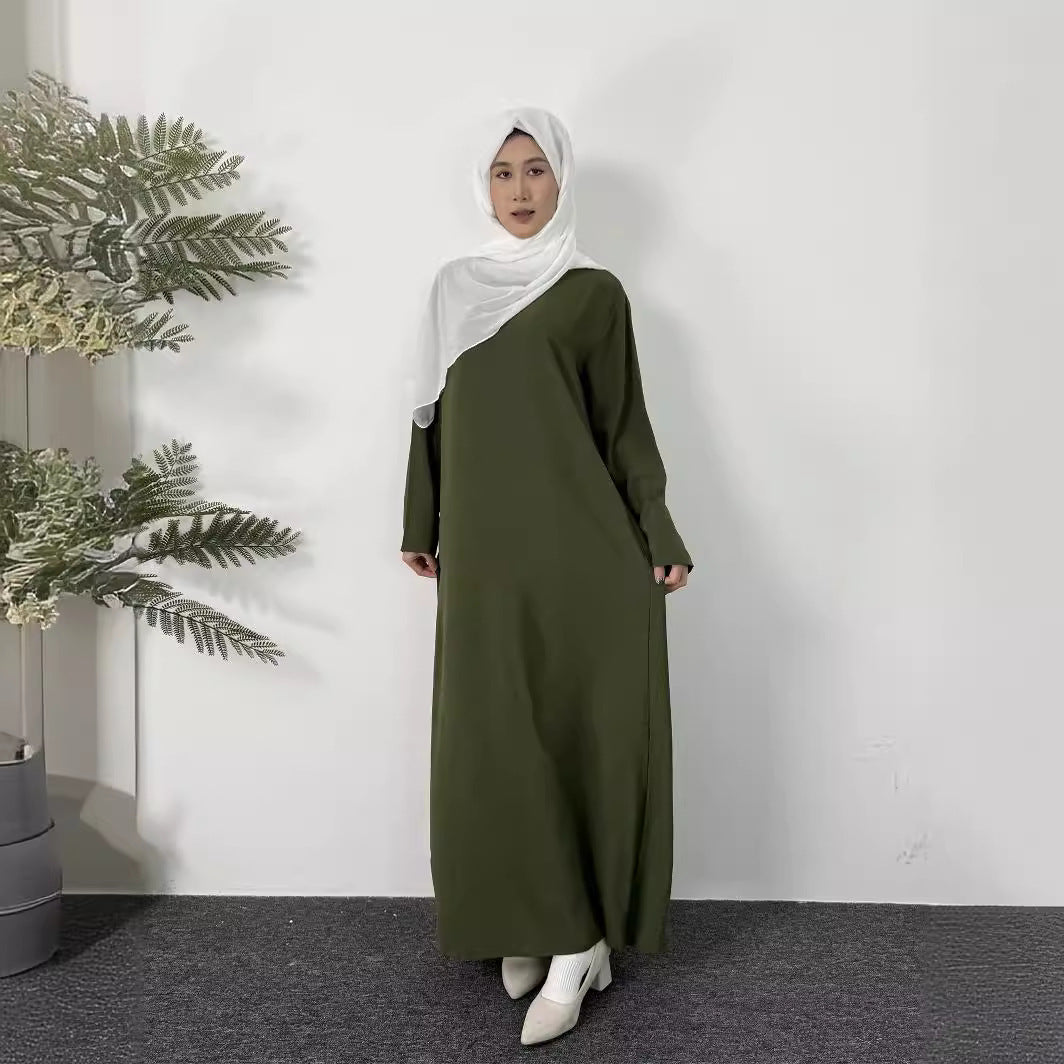 Abaya Kaki Élégance – Style Poudré, Attitude Assurée