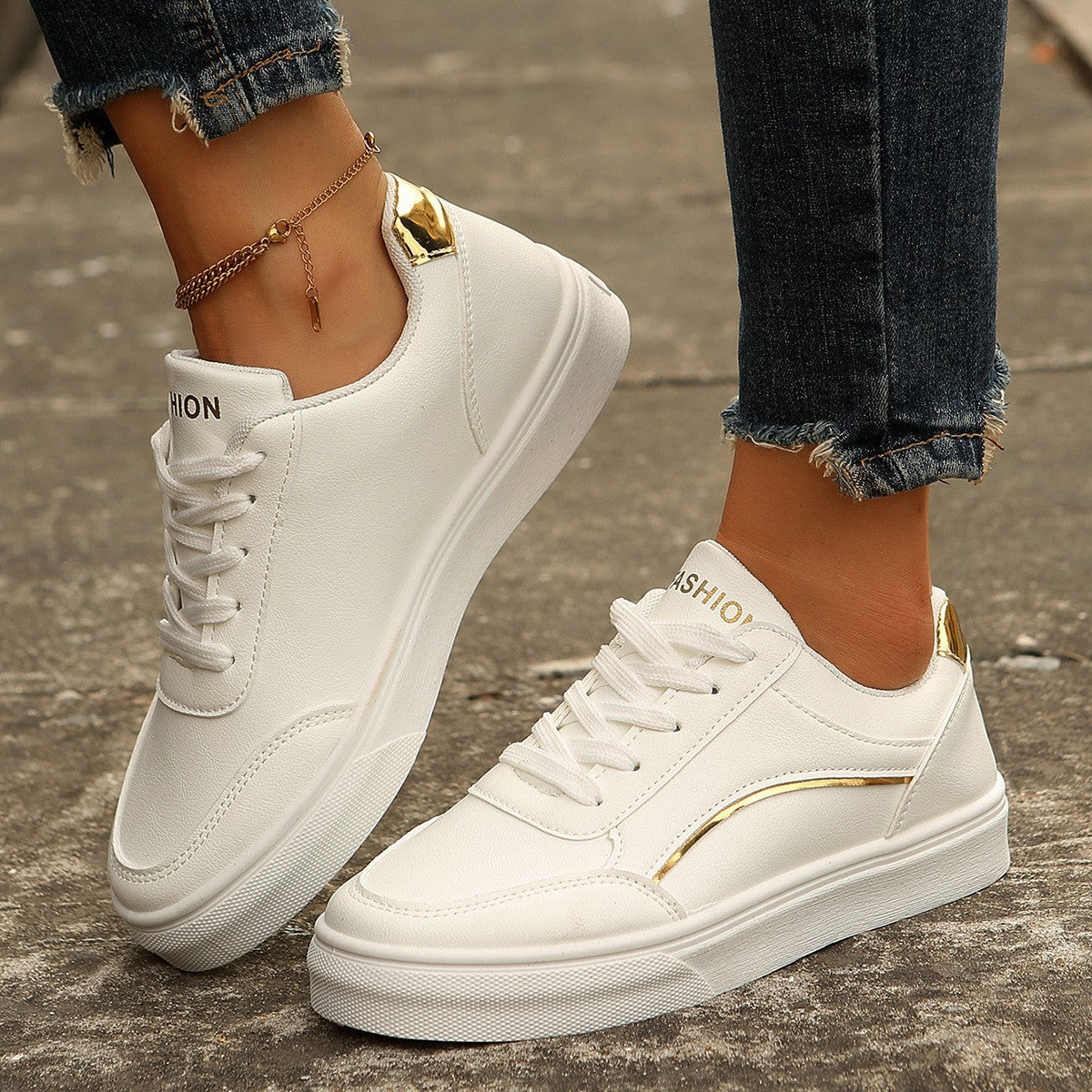 Baskets Blanches Femme – Sneakers Confortables & Tendance – Style Casual Chic