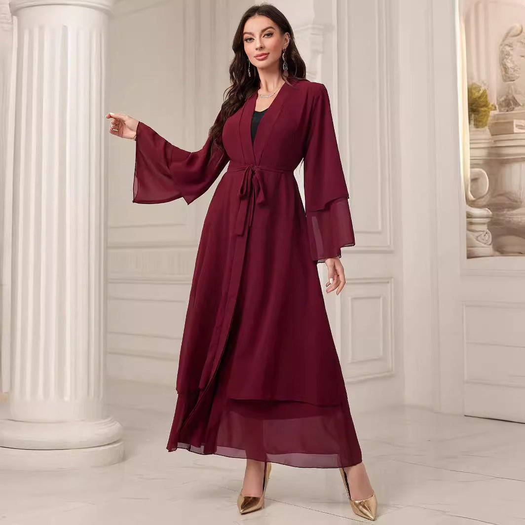 Abaya Moderne Fluide avec Ceinture – Élégance Minimaliste