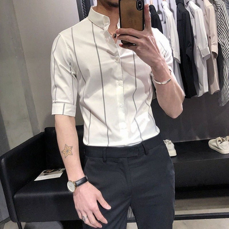 Chemise à Rayures Blanches et Grises pour Homme – Élégance et Modernité