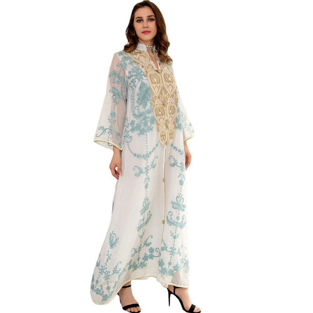 Robe Caftan Chic à Broderies Orientales - Écru & Marron