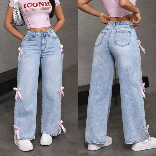 JEAN LARGE DÉLAVÉ BLEU CLAIR – COUPE MODERNE TAILLE HAUTE