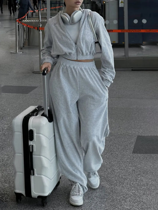 Ensemble Voyage Luxe Femme – Gris Clair Minimaliste