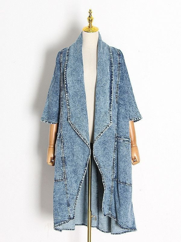 Préparez-vous pour l’hiver avec cette parka ultra chaude, doublée et équipée d'une capuche XXL bordée de fausse fourrure. Son design moderne, sa coupe