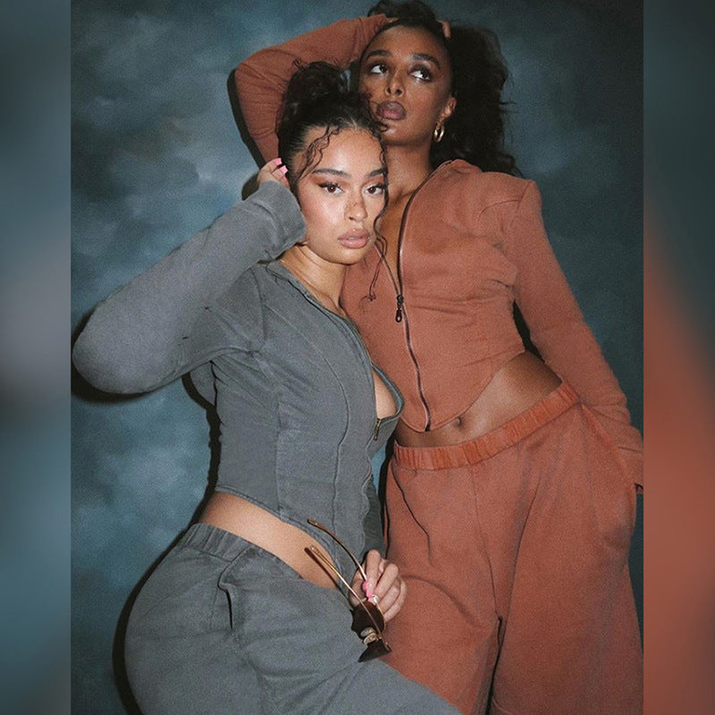 Ensemble femme pantalon taille haute + veste crop – Look chic & casual tendance