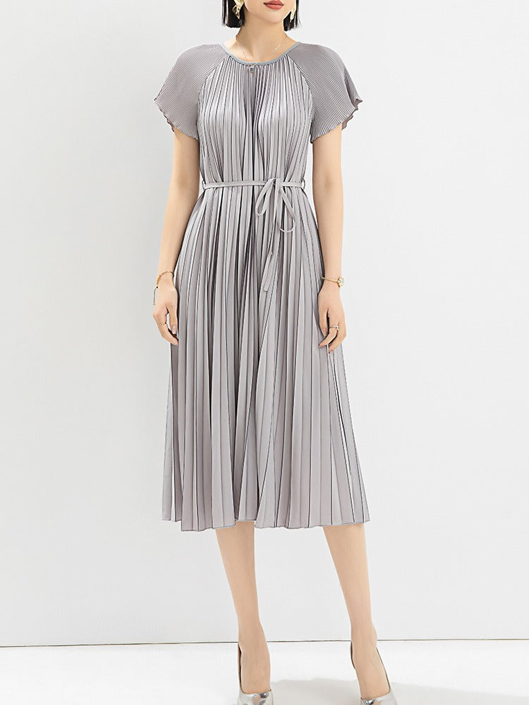 Robe plissée “Camel Élégance” – Style chic & fluide