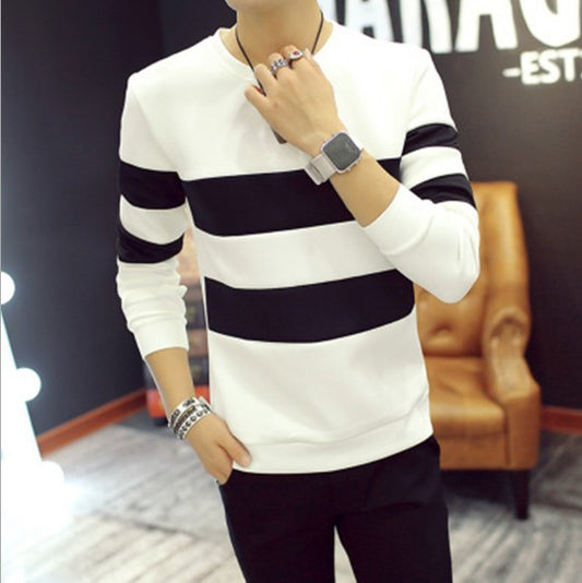 Pull rayé homme noir blanc, style street tendance, dispo immédiate