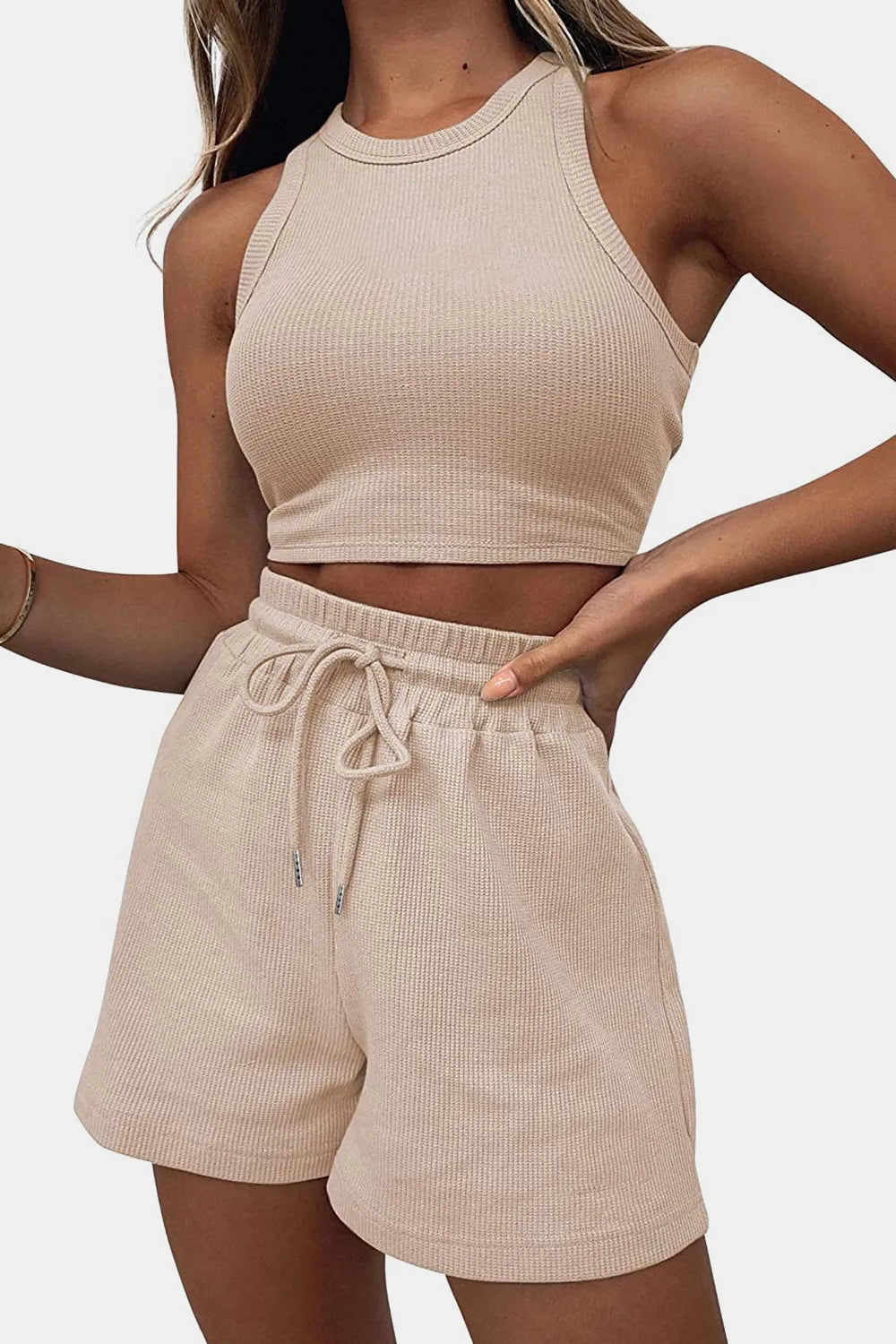 Ensemble 2 pièces côtelé vert – Crop top sport & short taille haute confort