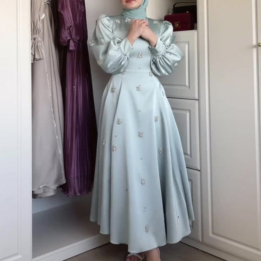 Robe Élégance Satin – Silhouette Slim & Raffinée