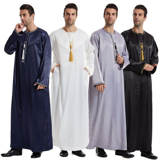 Qamis Satiné Luxe Homme avec Broderie & Pampille | Élégance Orientale