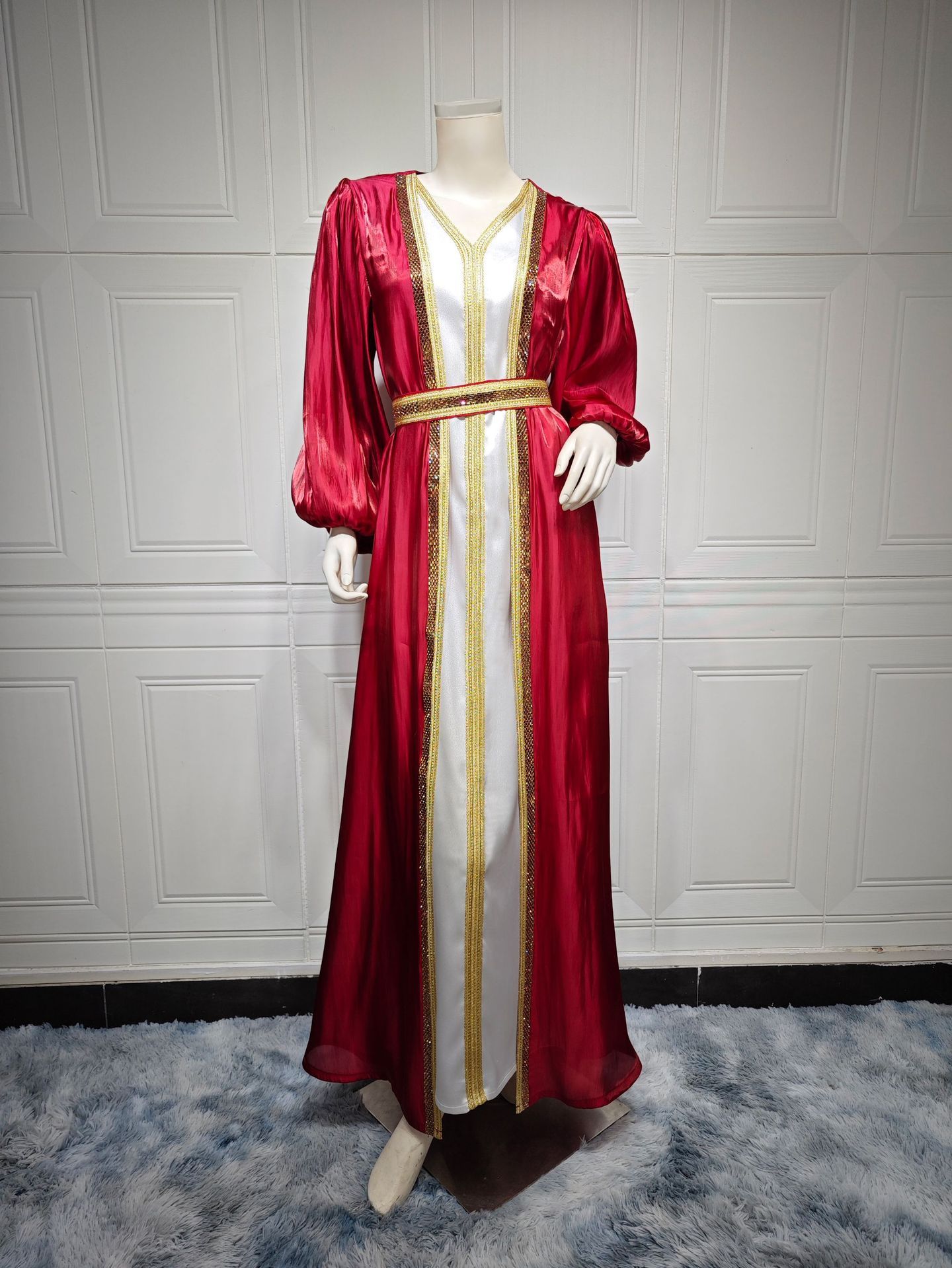 Robe Orientale Élégante – Style Chic & Raffiné