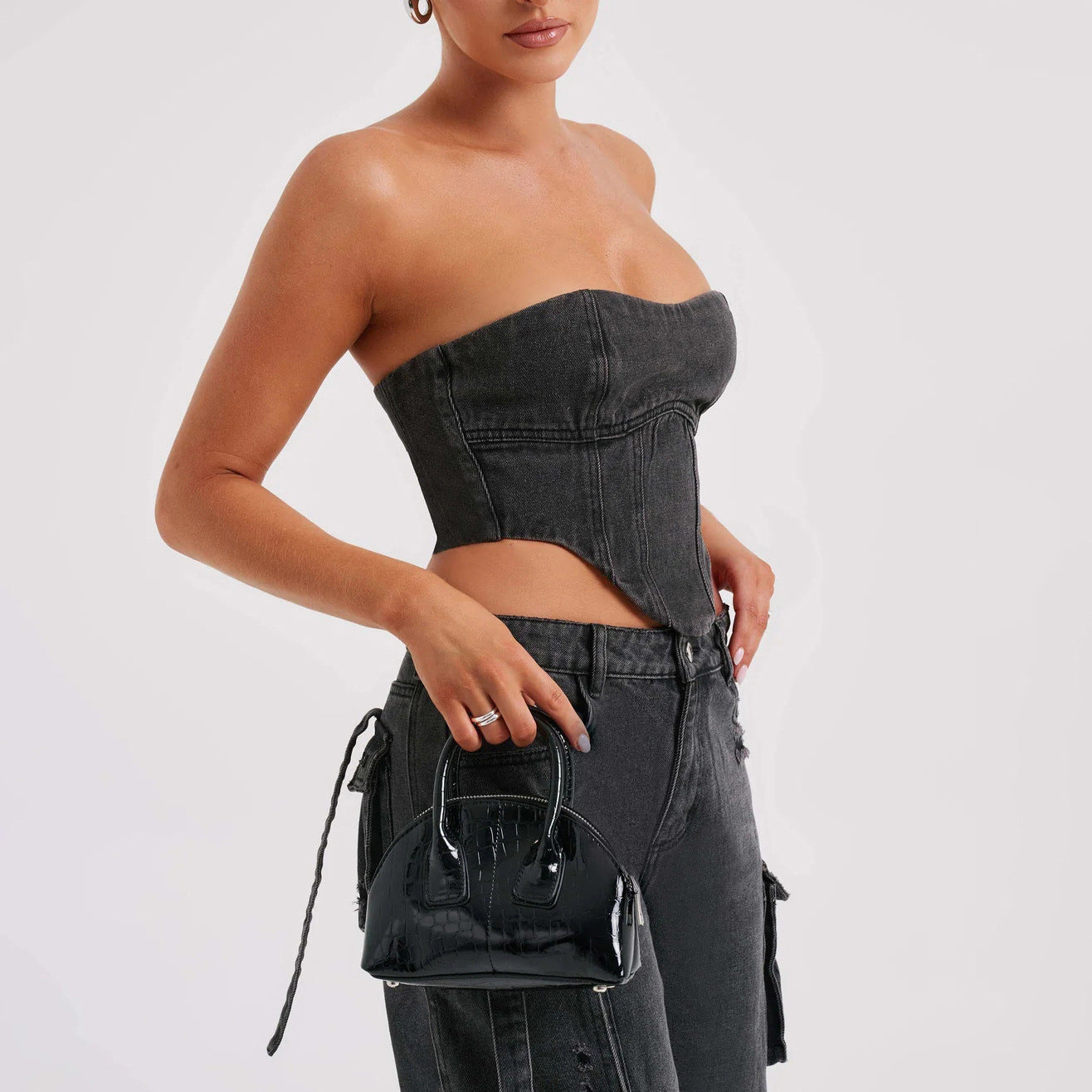 Ensemble Bustier & Jean Cargo – Total Look Denim Audacieux