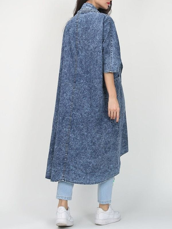 Préparez-vous pour l’hiver avec cette parka ultra chaude, doublée et équipée d'une capuche XXL bordée de fausse fourrure. Son design moderne, sa coupe