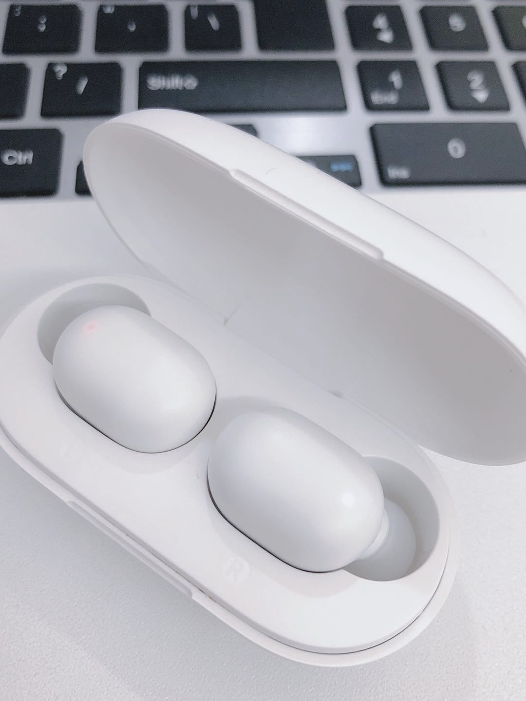 Écouteurs Sans Fil Bluetooth – Son HD & Confort Absolu Bluetooth Headset 5.0 Binaural Stereo