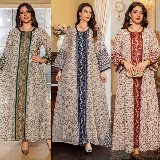 Robe Traditionnelle Brodée – Motif Filet avec Bande Contrastante