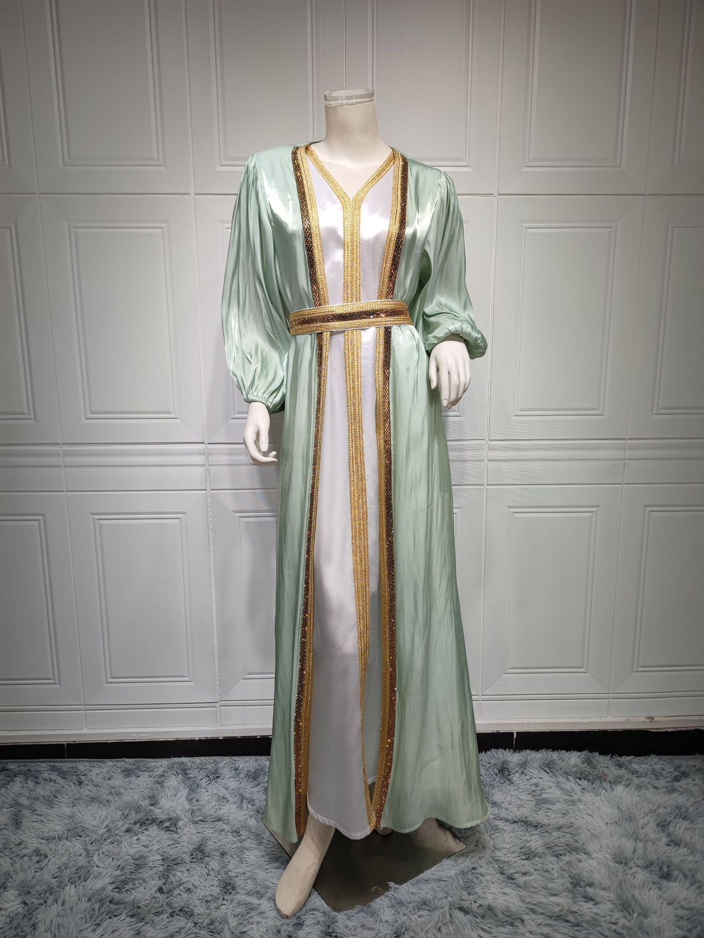 Robe Orientale Élégante – Style Chic & Raffiné