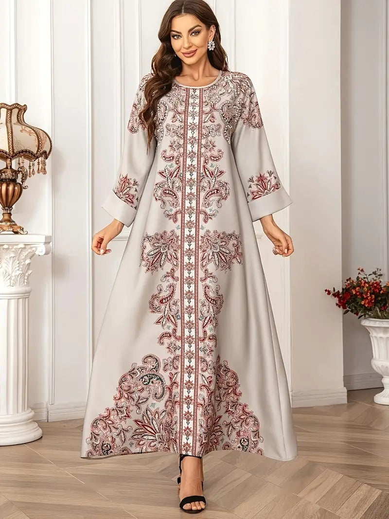 Abaya Brodée Blanche – Élégance & Raffinement