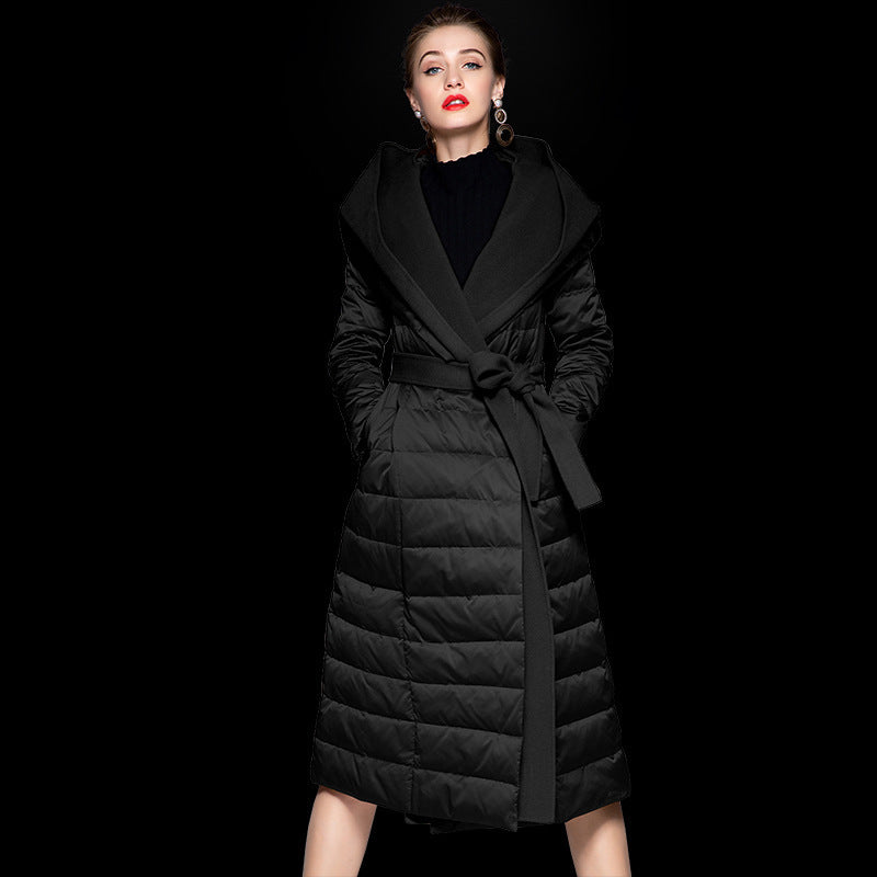 Manteau Long d’Hiver avec Capuche – Élégance et Chaleur