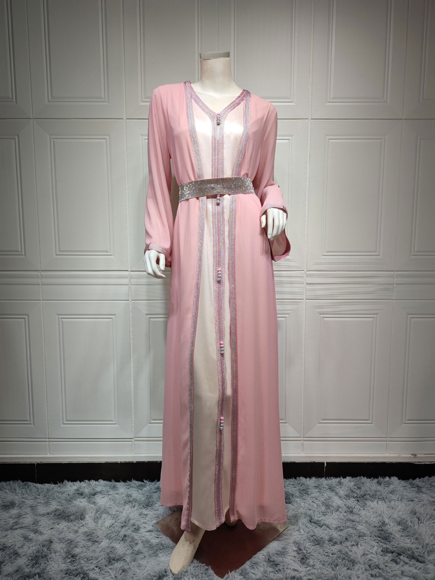 Robe Orientale Élégante – Style Chic & Raffiné