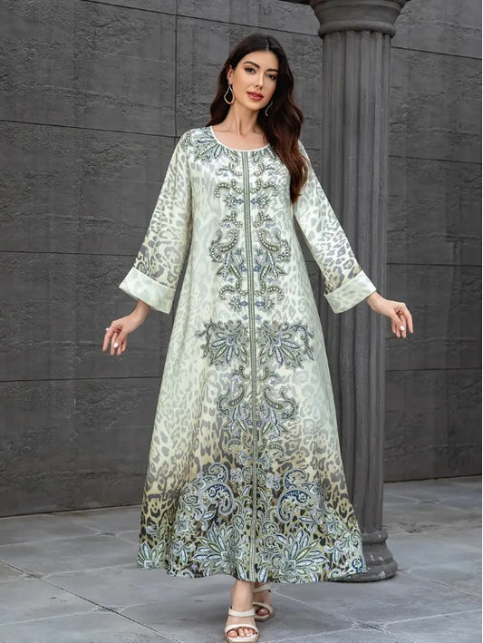 Robe Caftan Chic à Broderies Orientales - Écru & Marron