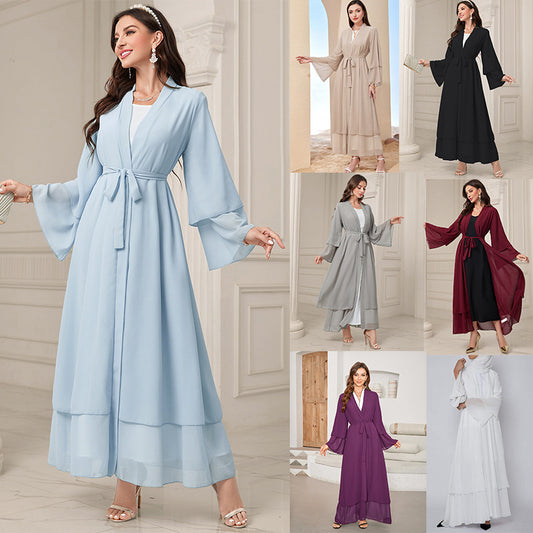 Abaya Moderne Fluide avec Ceinture – Élégance Minimaliste